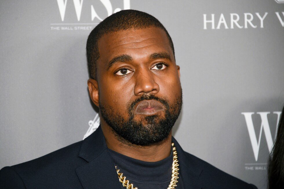 kanye-west-postpones-marseille-show-following-uk-entry-ban