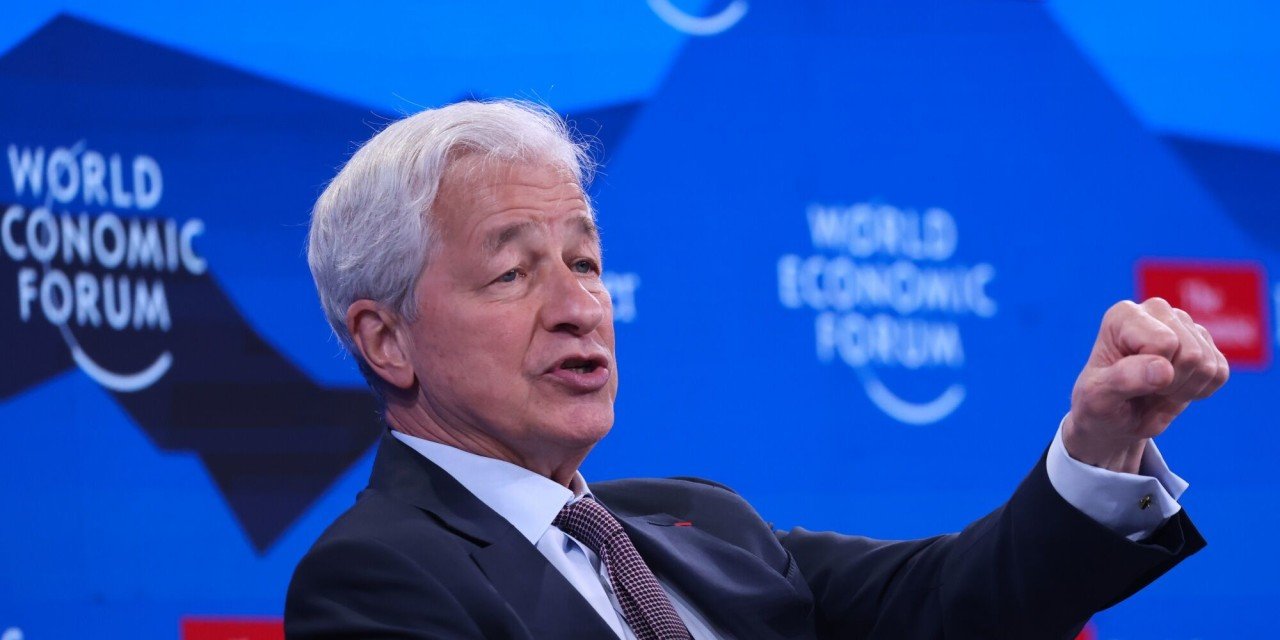 jamie-dimon-sells-$40-million-of-jpmorgan-stocks