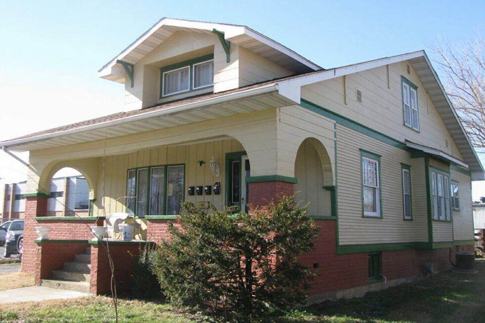 home-where-the-beatles’-george-harrison-once-stayed-is-for-sale