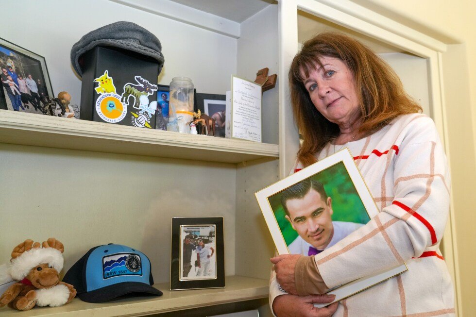 100-times-stronger-than-fentanyl,-carfentanil-seizures-surge