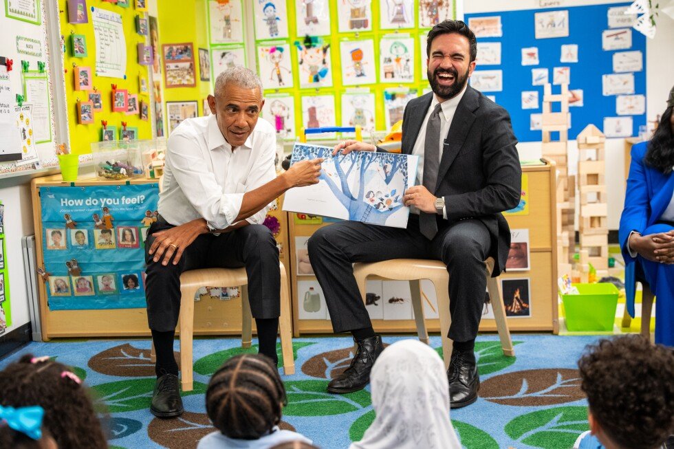 obama-and-mamdani-meet-for-first-time-before-reading-to-preschoolers-in-new-york-city