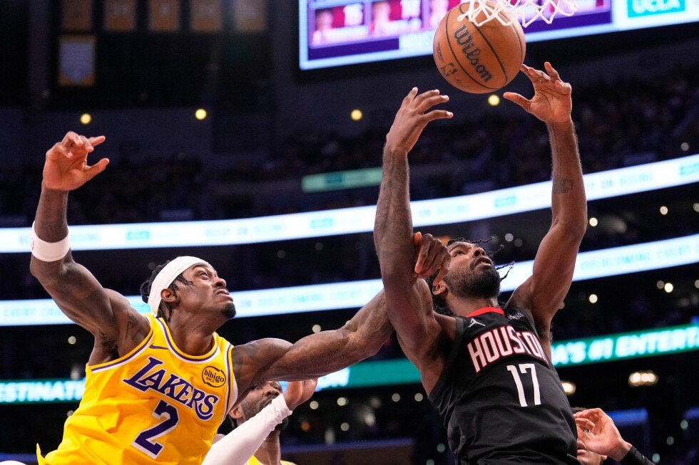 kevin-durant-misses-houston-rockets’-playoff-opener-vs-lakers-with-knee-injury