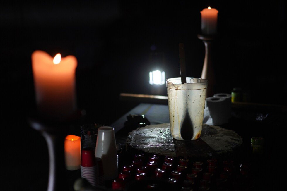 psychedelic-retreat-safety:-what-to-know-about-the-booming-business