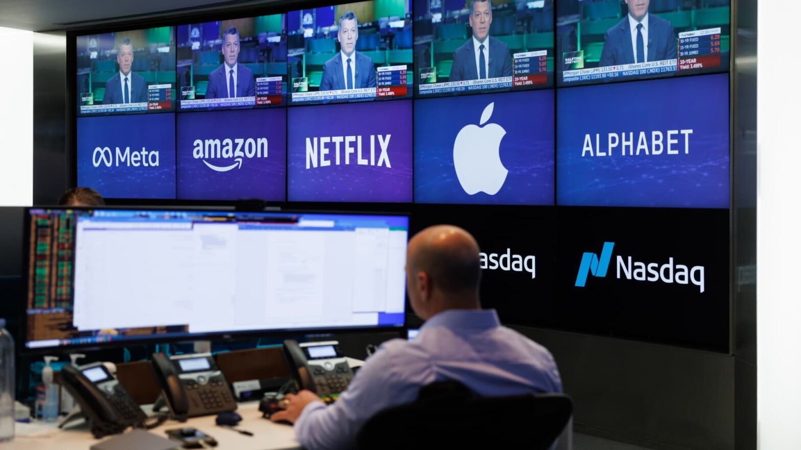 tuesday’s-big-stock-stories:-what’s-likely-to-move-the-market-in-the-next-trading-session