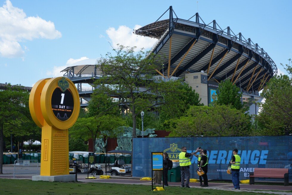 nfl-draft-is-set-to-transform-downtown-pittsburgh