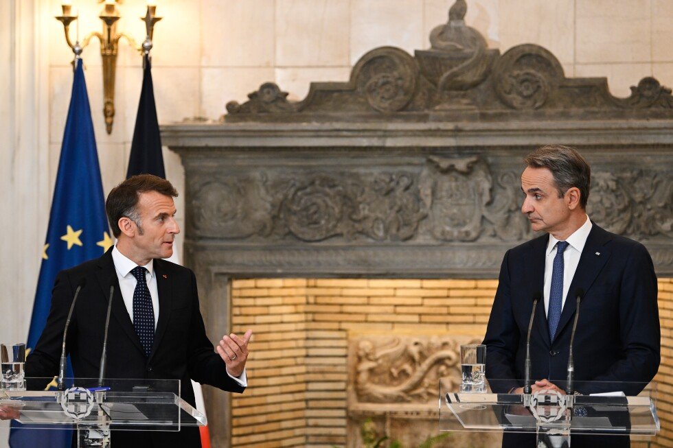 leaders-of-france-and-greece-say-the-eu’s-defense-splurge-is-no-alternative-to-the-nato-alliance