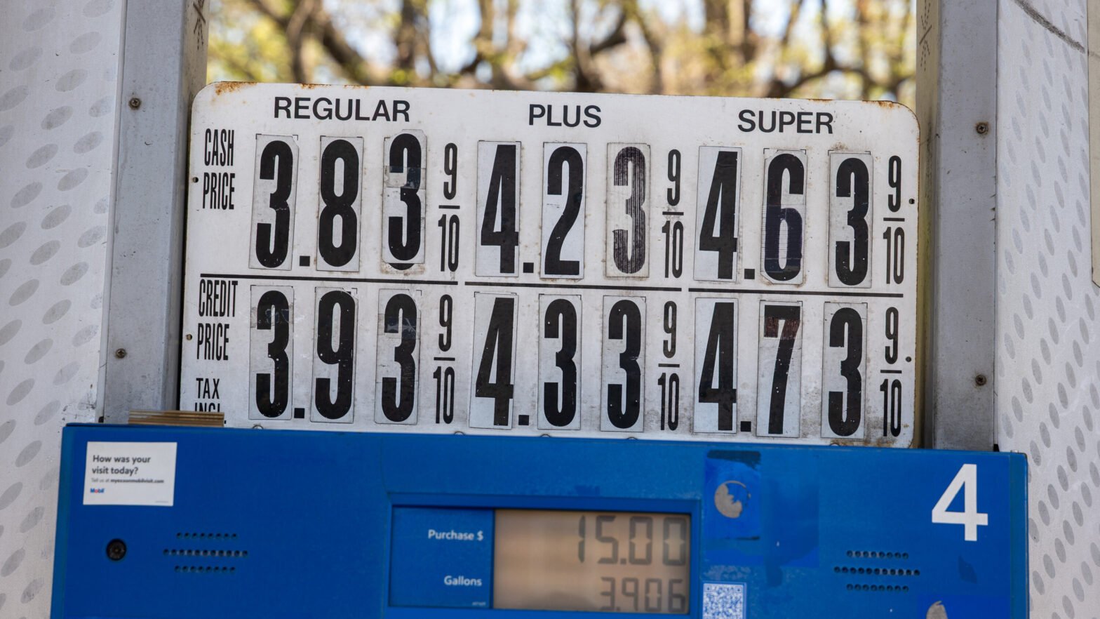 muted-reaction-as-oil-and-stock-markets-reopen