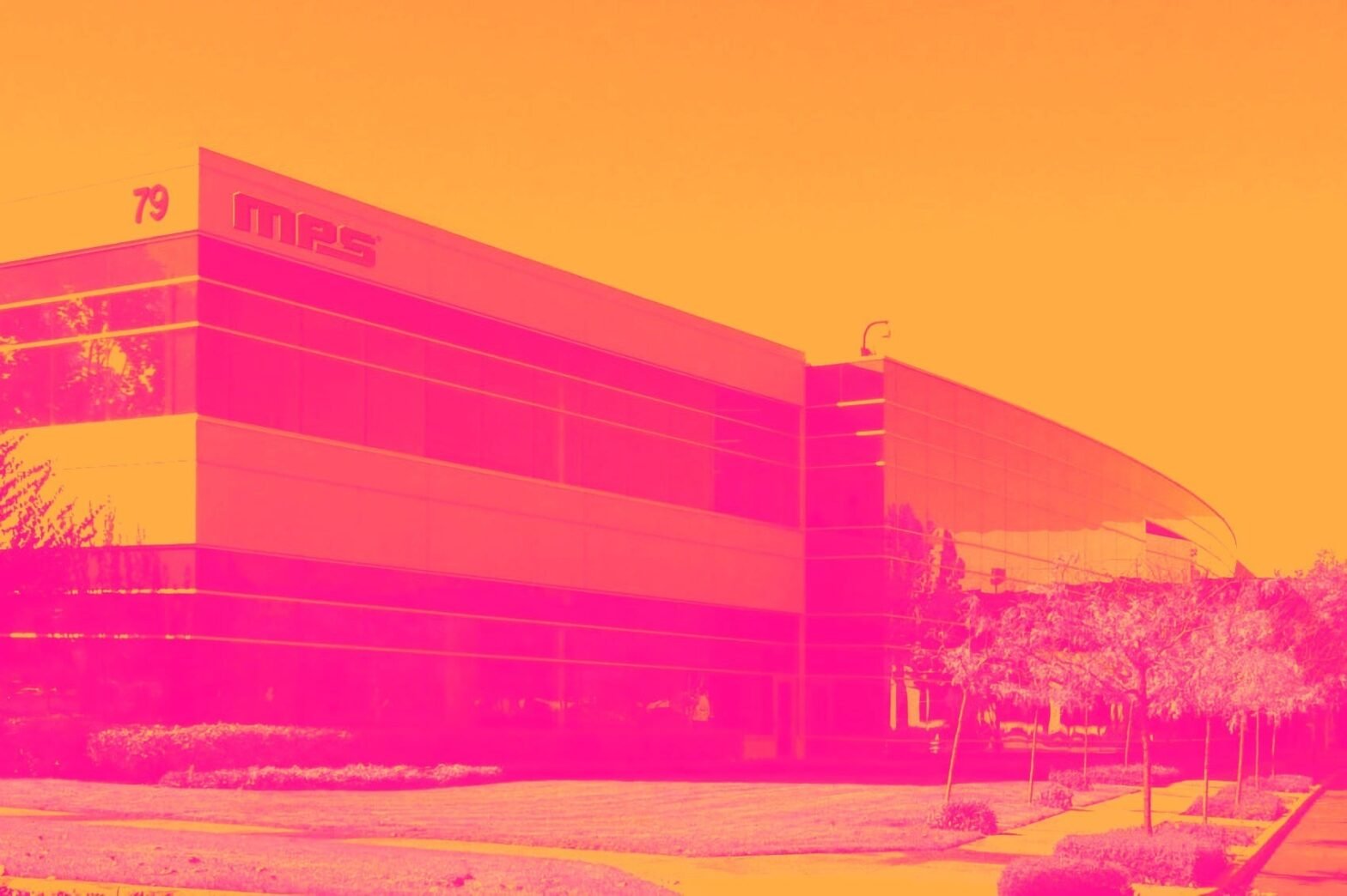 1-momentum-stock-with-impressive-fundamentals-and-2-we-question