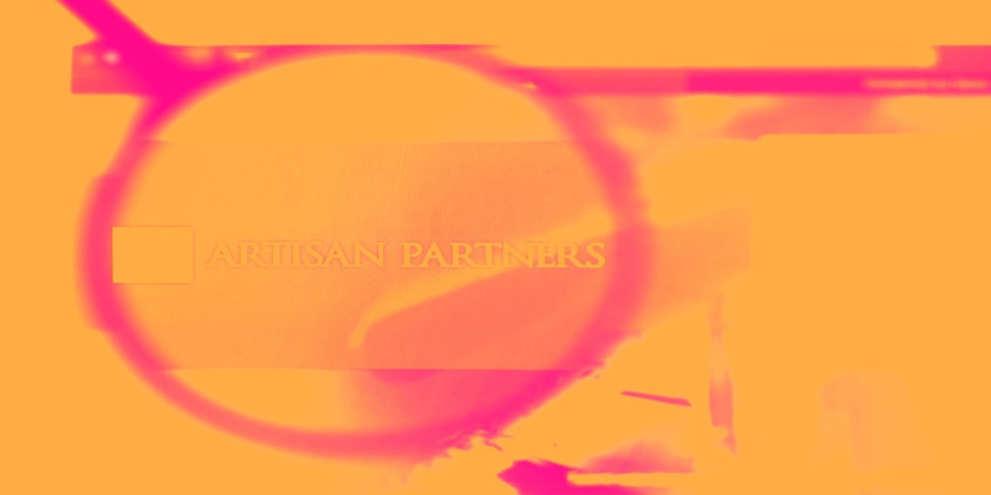 why-artisan-partners-(apam)-stock-is-falling-today