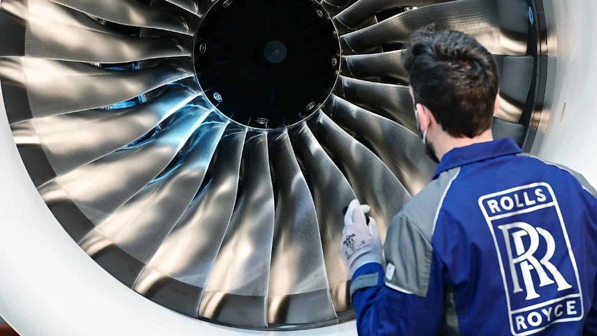 the-rolls-royce-share-price-has-been-sliding.-could-today’s-news-be-a-shot-in-the-arm?