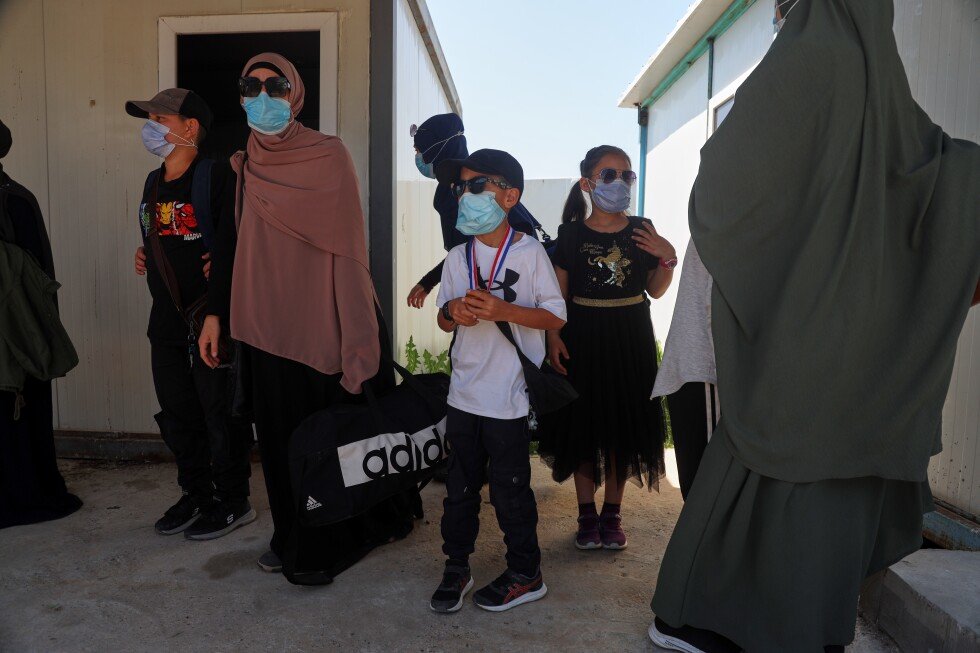 australian-women-and-children-stranded-in-syria-after-leaving-roj-camp