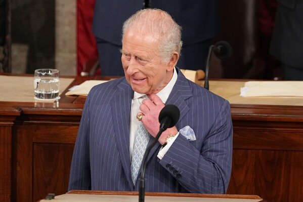 Britain's King Charles III pauses after speaking to a joint meeting of Congress in the House Chamber at the U.S. Capitol, Tuesday, April 28, 2026, in Washington. (AP Photo/Matt Rourke)