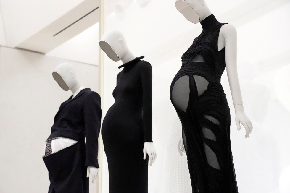met-fashion-exhibit-seeks-to-‘reclaim’-oft-ignored-body-types