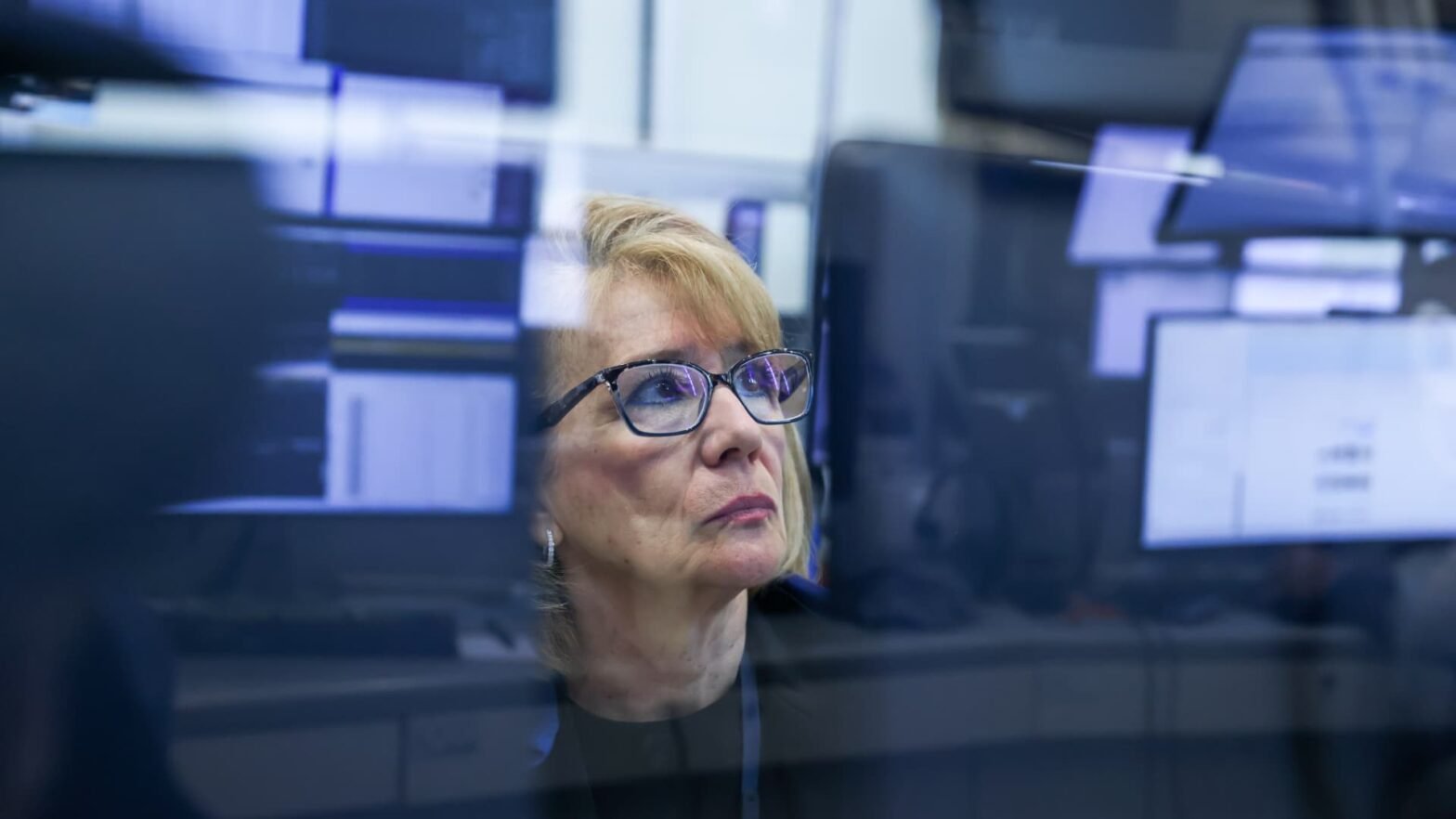 stock-futures-are-little-changed-as-wall-street-eyes-latest-developments-in-middle-east-and-oil-prices:-live-updates