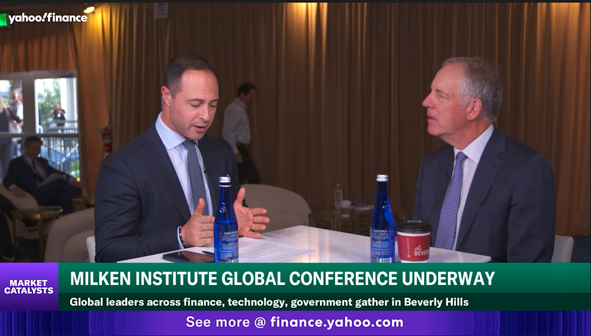what-ultrawealthy-market-insiders-are-saying-about-record-setting-stock-prices