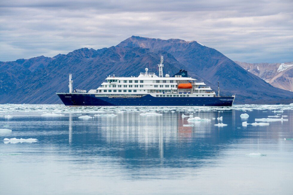 crucero-con-presunto-brote-de-hantavirus-espera-ayuda-en-el-oceano-atlantico