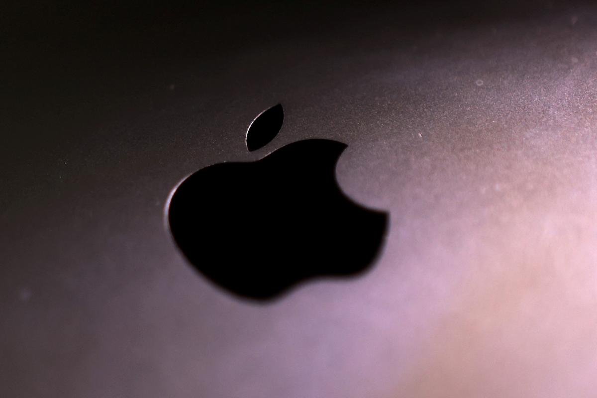 apple-helps-‘magnificent-7’-shake-off-its-bear-market-scare