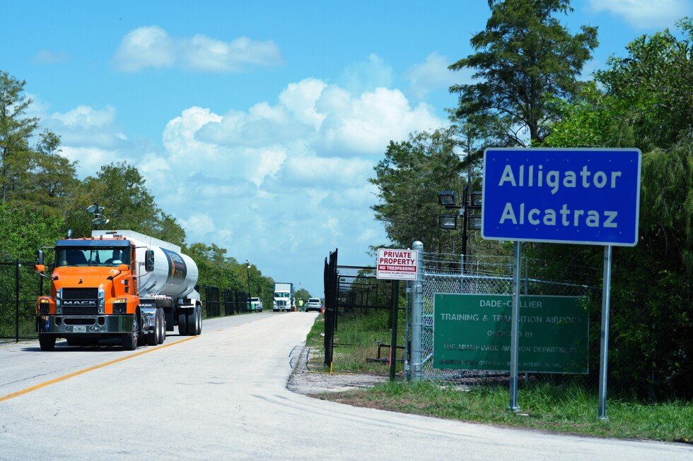 desantis-says-‘alligator-alcatraz’-always-meant-to-be-temporary
