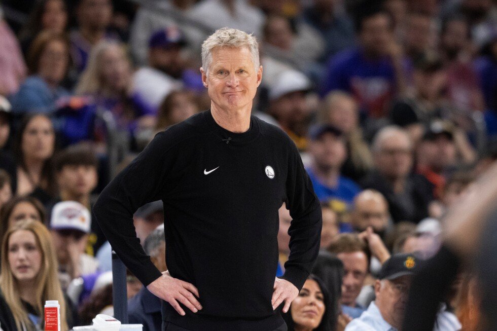 steve-kerr-agrees-to-deal-with-warriors,-ap-source-says