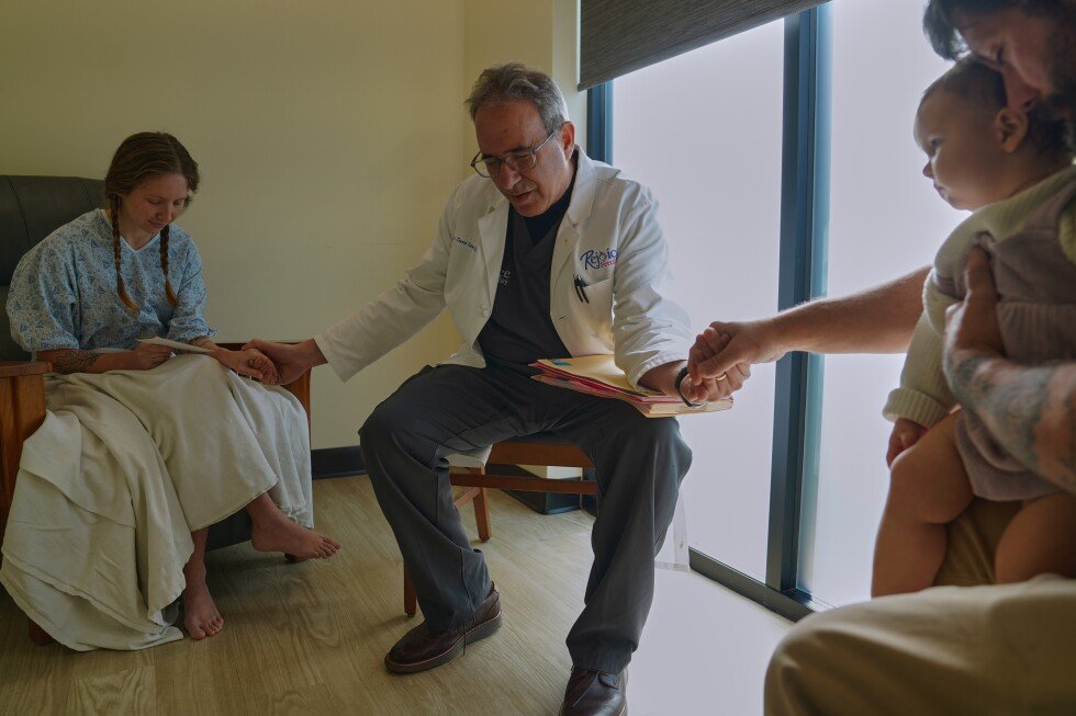 a-christian-infertility-doctor-confronts-ivf’s-moral-dilemmas