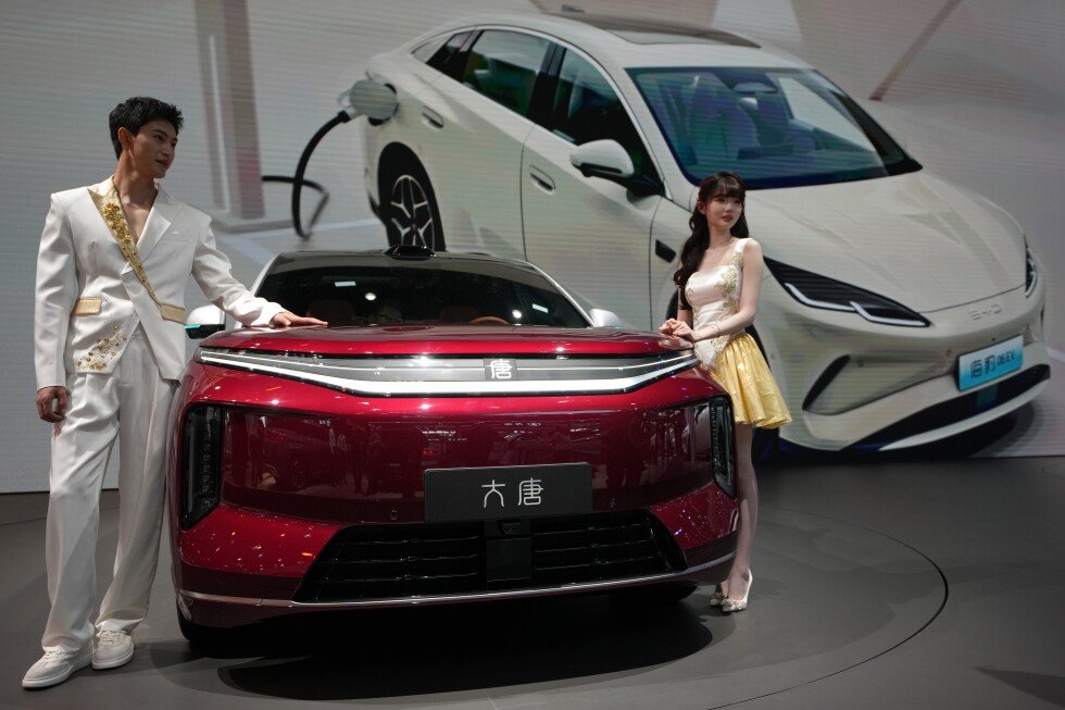 china’s-car-exports-jump-nearly-85%-in-april