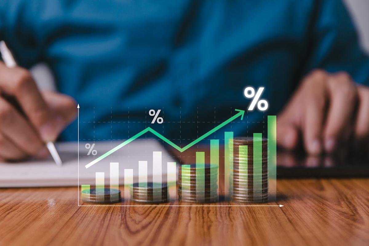 1-dividend-etf-quietly-outperforming-the-market-right-now