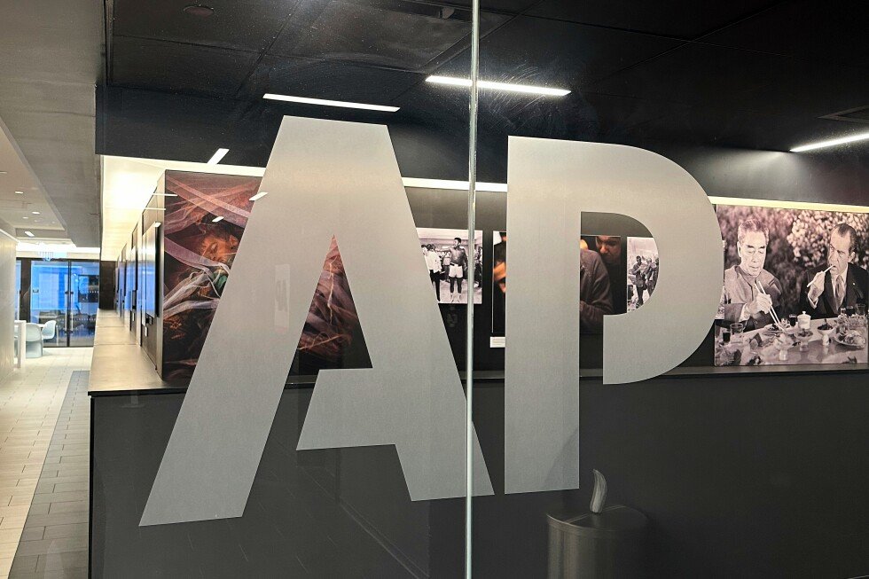 ap-layoffs-of-us-based-journalists-begin,-part-of-restructuring-plan