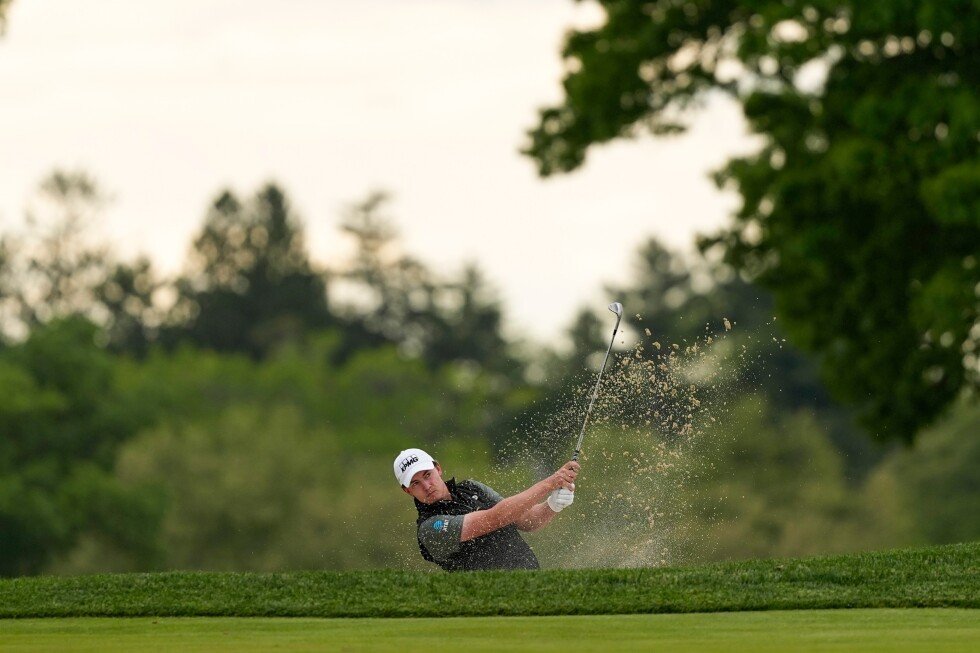 gotterup-posts-lowest-score-and-scheffler-survives-rough-start-in-wind-swept-pga-championship