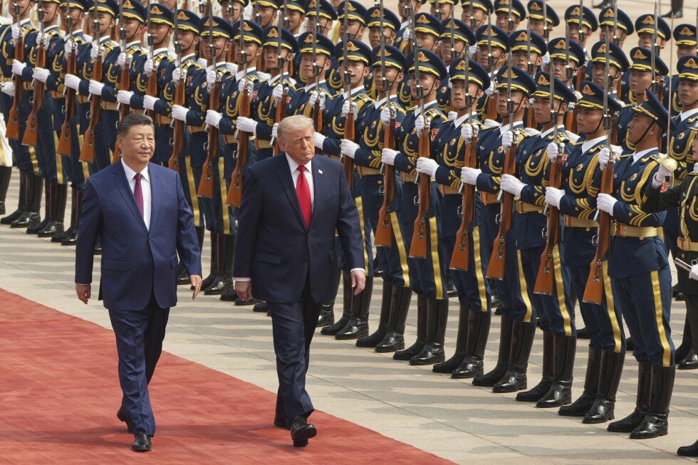 trump-returns-from-chinese-state-visit-to-face-economic-challenges-at-home