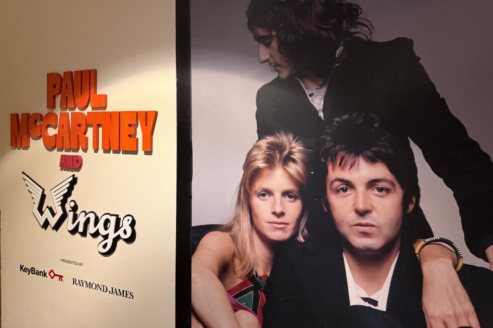 after-the-beatles,-paul-mccartney-built-wings-around-music-and-family