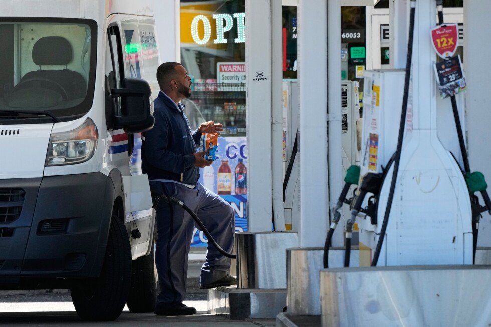 america-in-focus:-hotter-inflation-doesn’t-stop-consumers,-investors