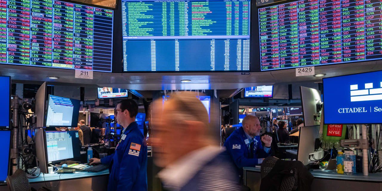 these-stocks-are-today’s-movers:-home-depot,-servicenow,-alphabet,-agilysys,-sandisk,-and-more