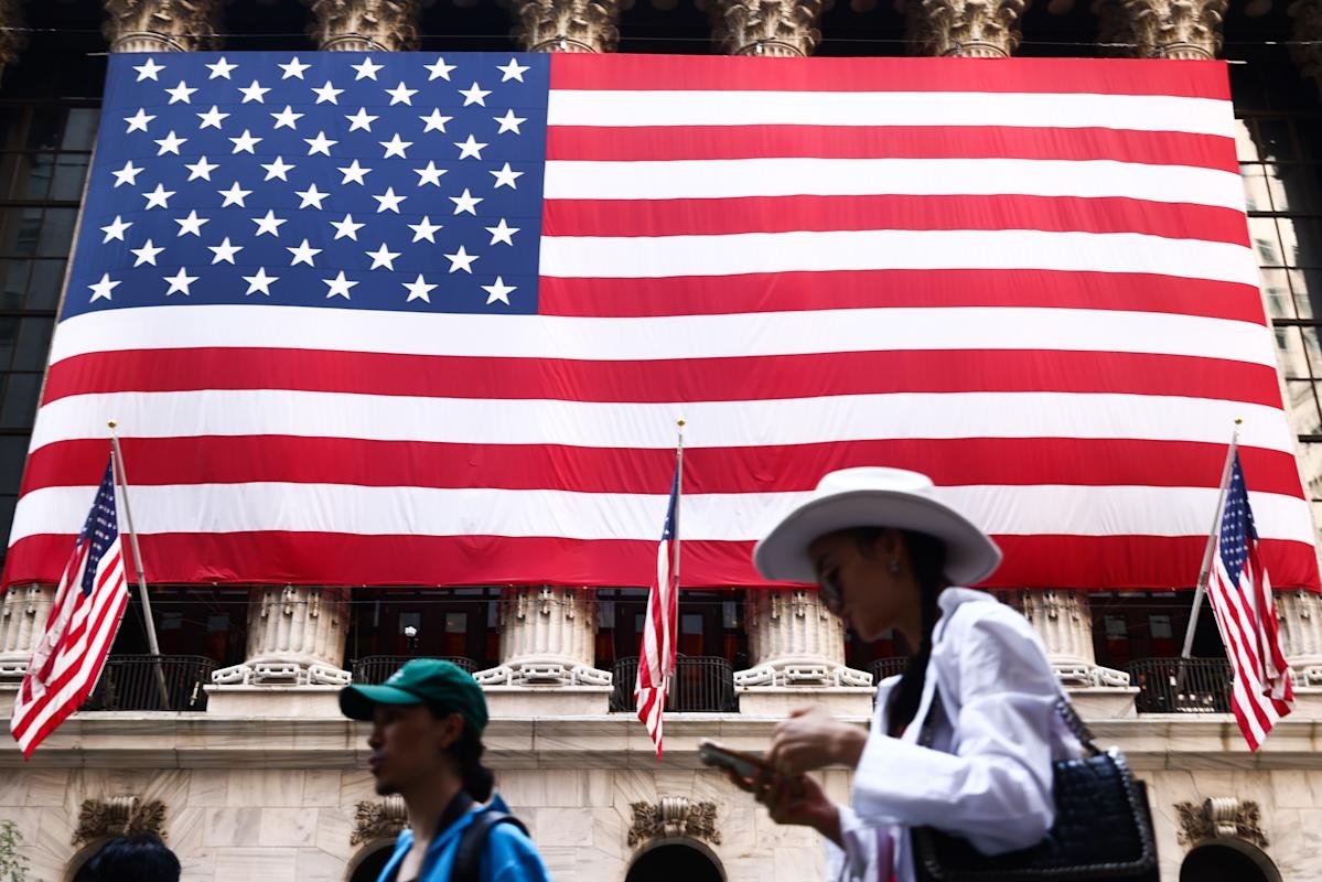3-factors-that-could-prompt-a-summer-stock-market-correction