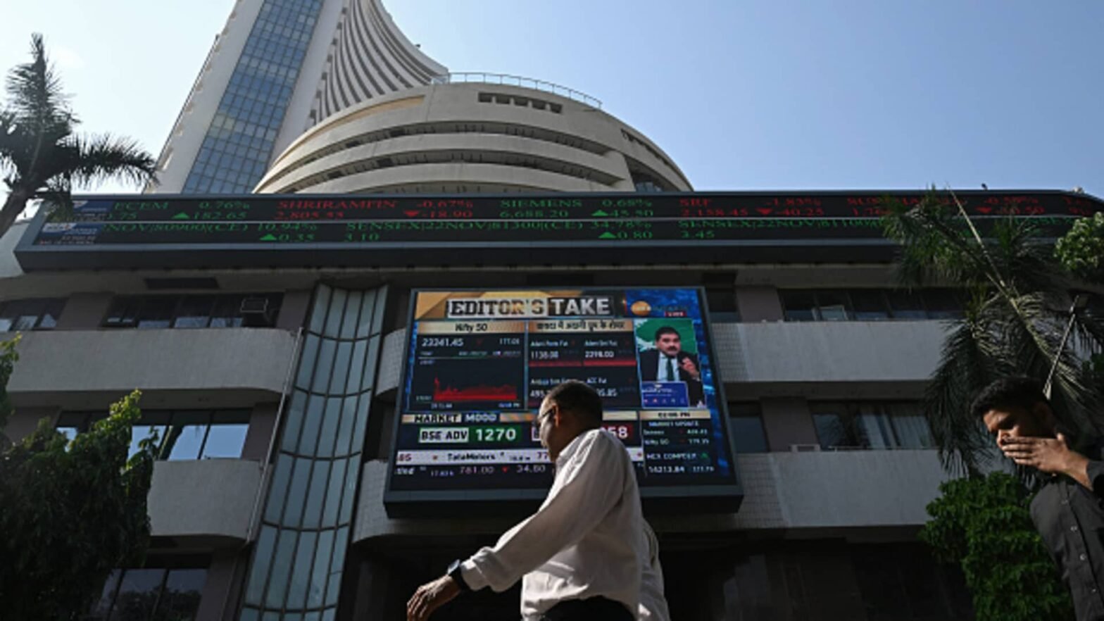 indian-stock-exchange-ceo-says-domestic-investors-saved-markets-from-‘freefall’