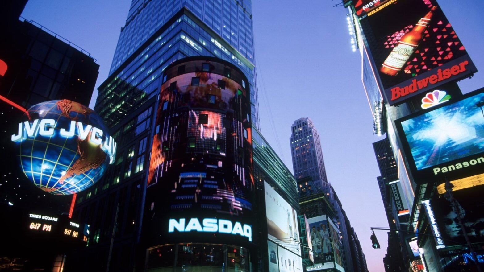 is-the-stock-markets-rally-over?-–-dow-jones,-nasdaq-and-s&p-500-intraday-levels