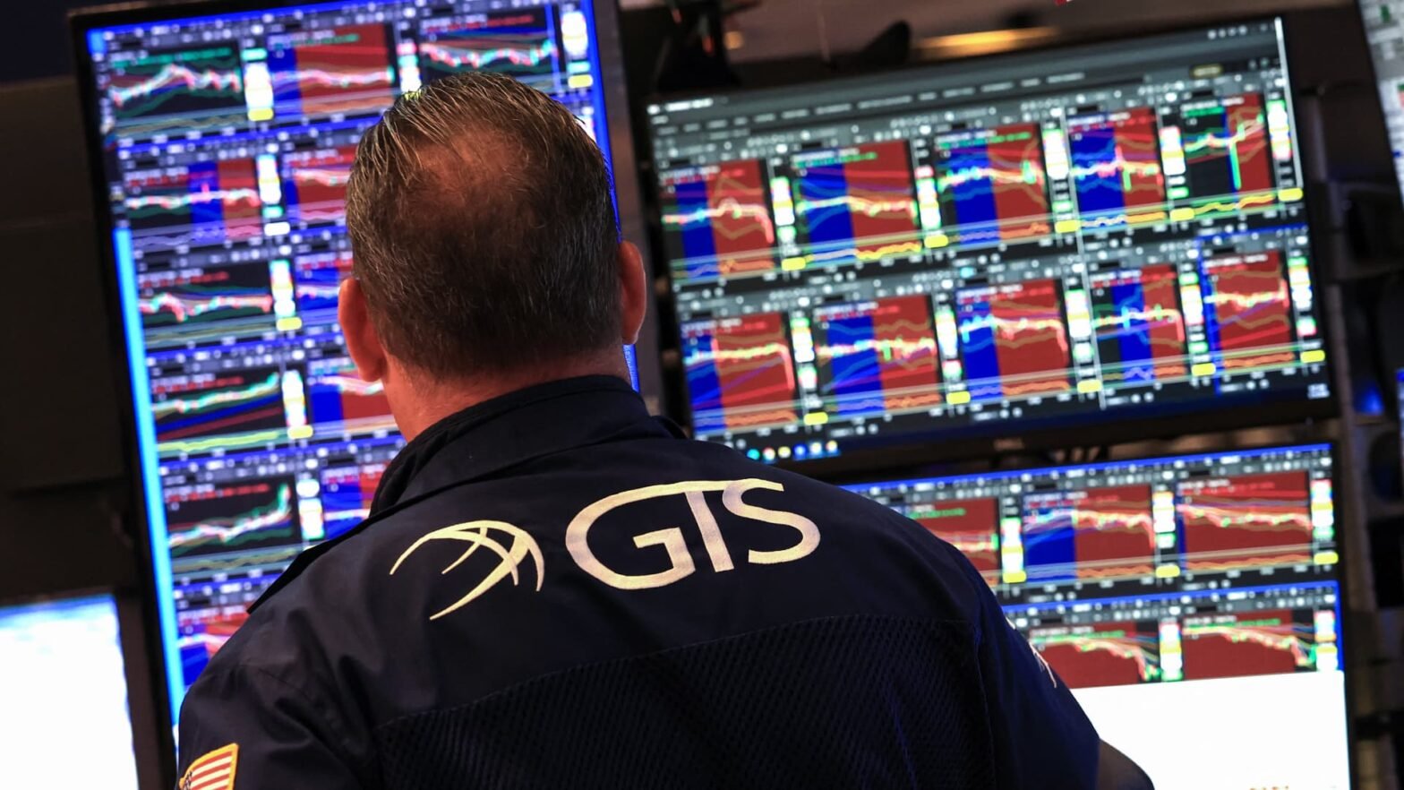 us.-treasurys-are-now-firmly-in-the-‘danger-zone,’-strategists-say