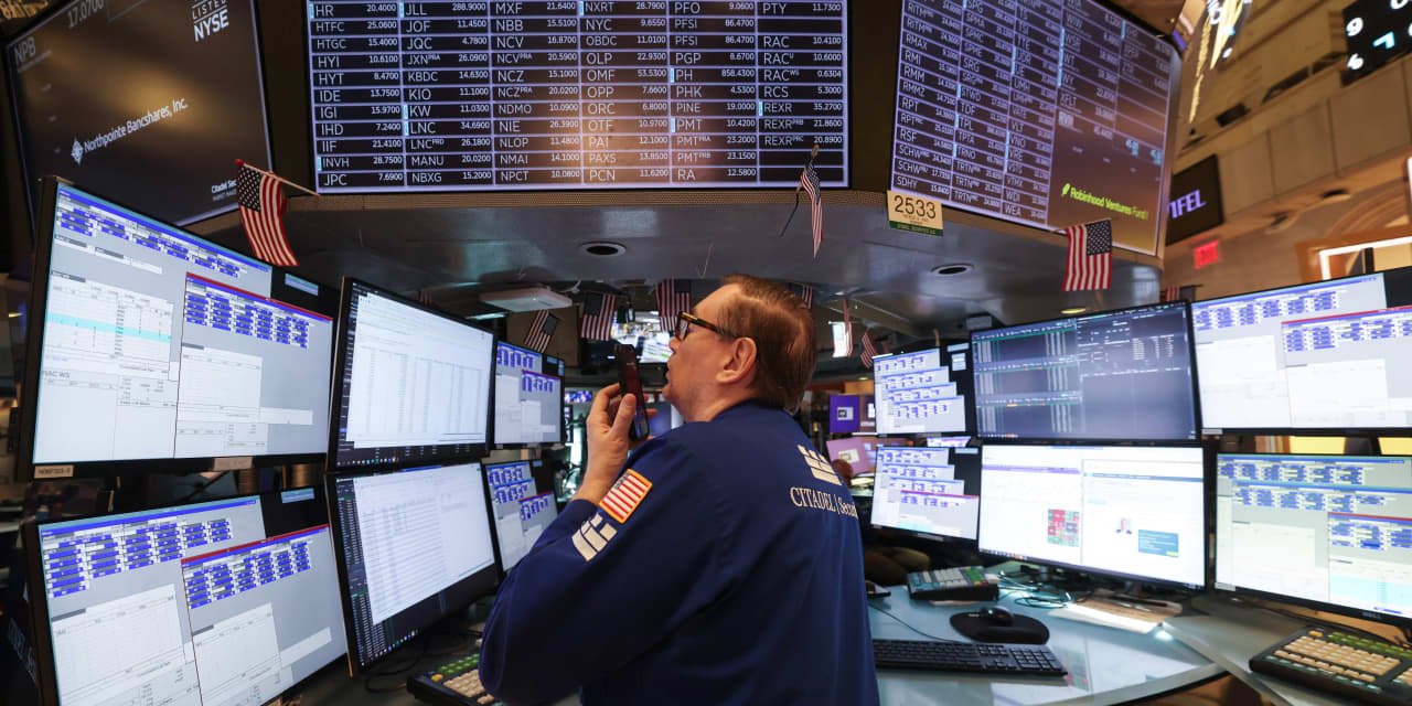 why-end-of-earnings-season-leaves-the-stock-market-vulnerable