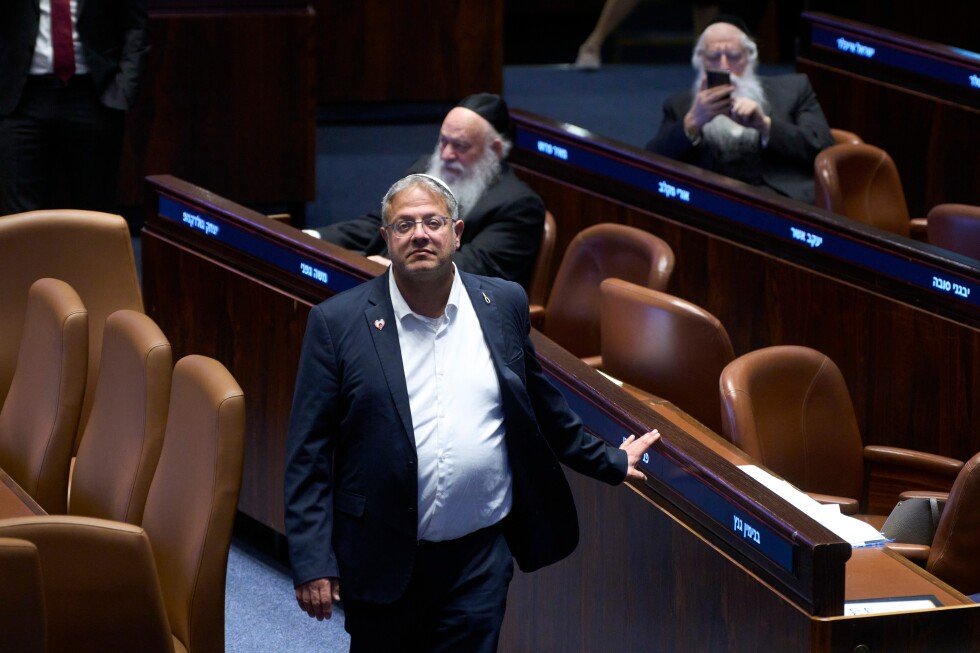 ben-gvir:-detained-gaza-flotilla-activists-should-stay-in-prison-‘a-long,-long-time’