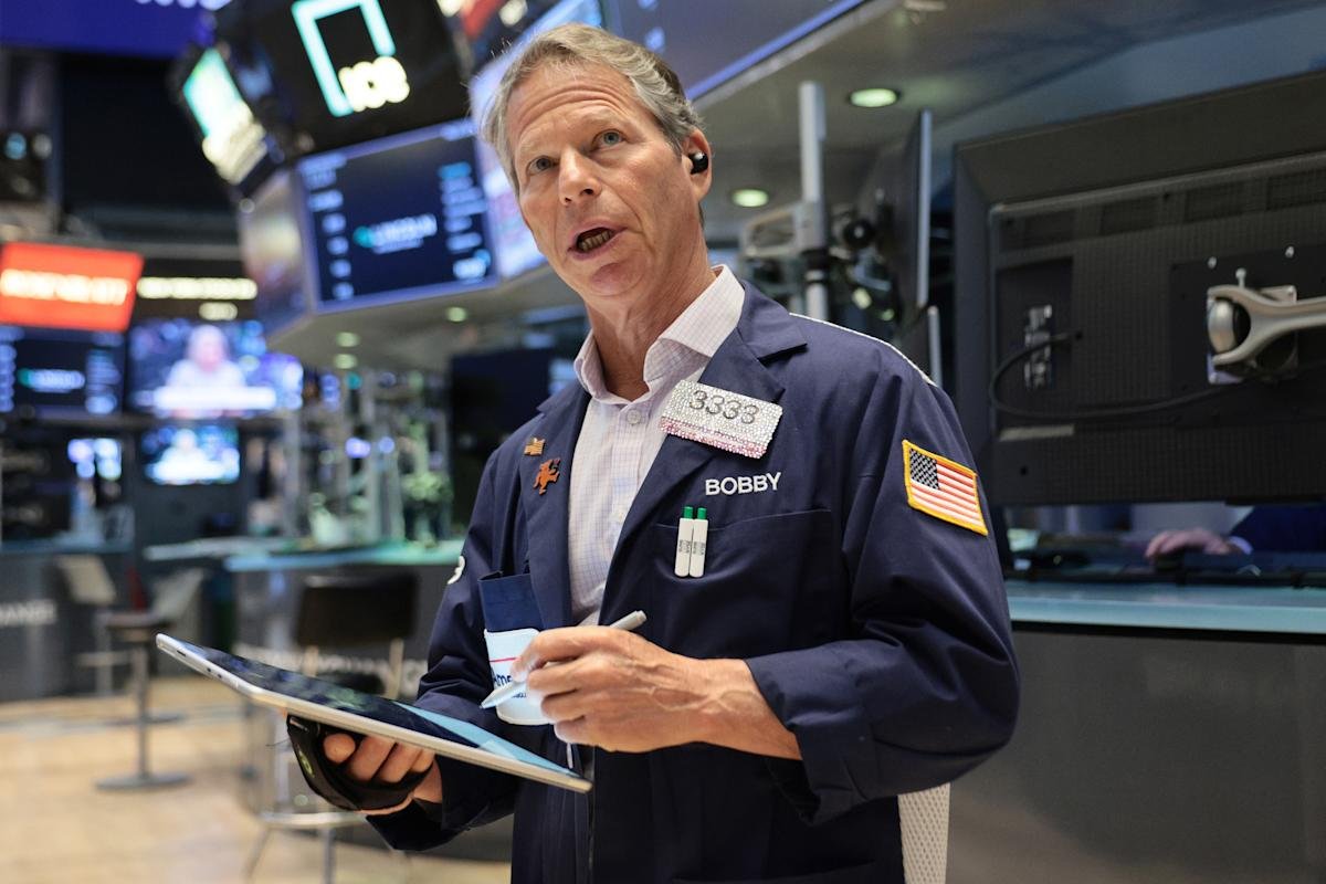 stock-market-today:-dow,-s&p-500,-nasdaq-fall-as-oil-prices-rise-on-iran-peace-talk-doubts