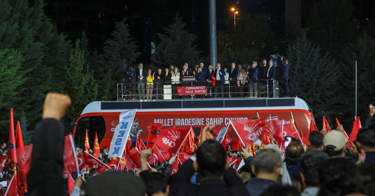 turkey’s-stock-market-volatile-after-court-blow-to-opposition