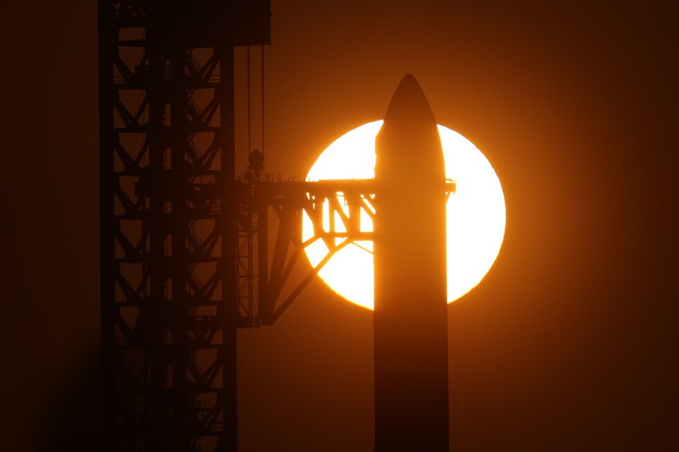 spacex-launches-biggest-starship-yet-on-a-test-flight