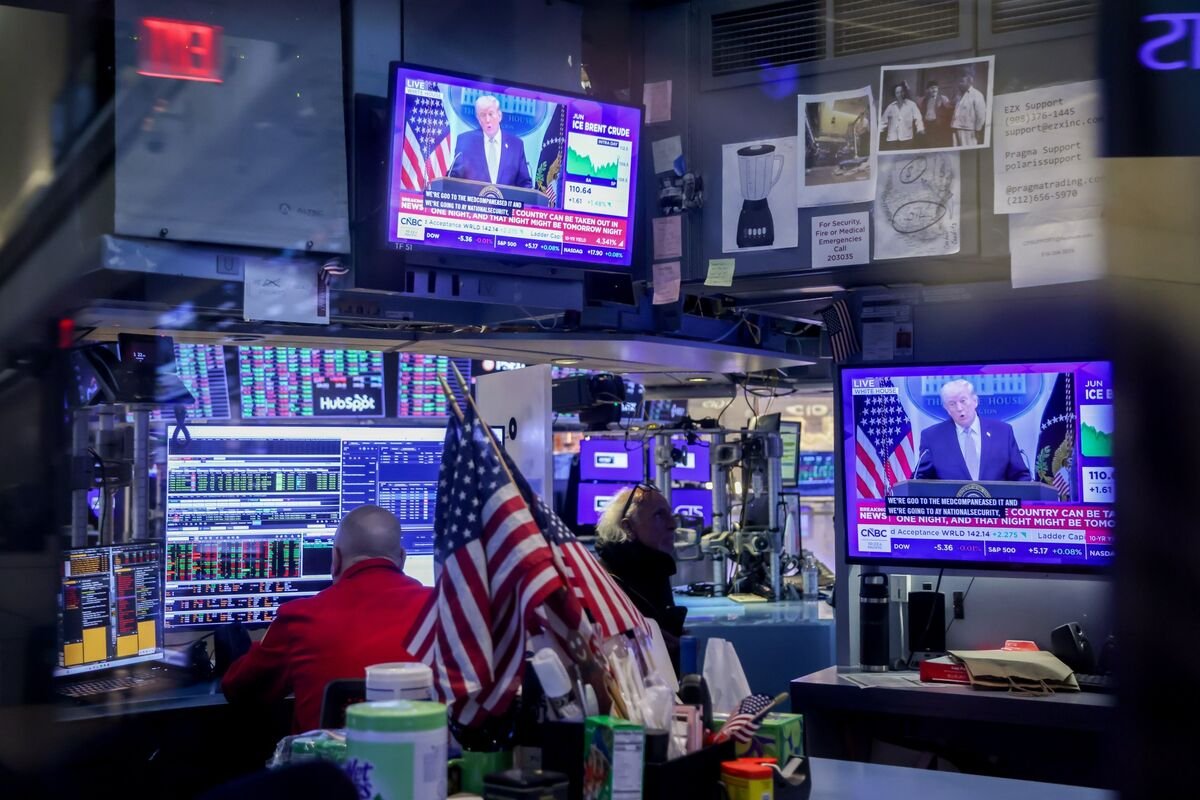 trump’s-3,711-trades-point-to-multiple-stock-market-strategies