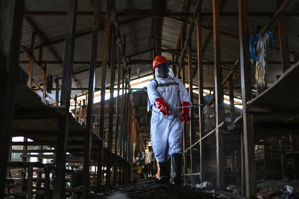 ebola-treatment-tent-set-on-fire-in-congo,-18-escape-quarantine