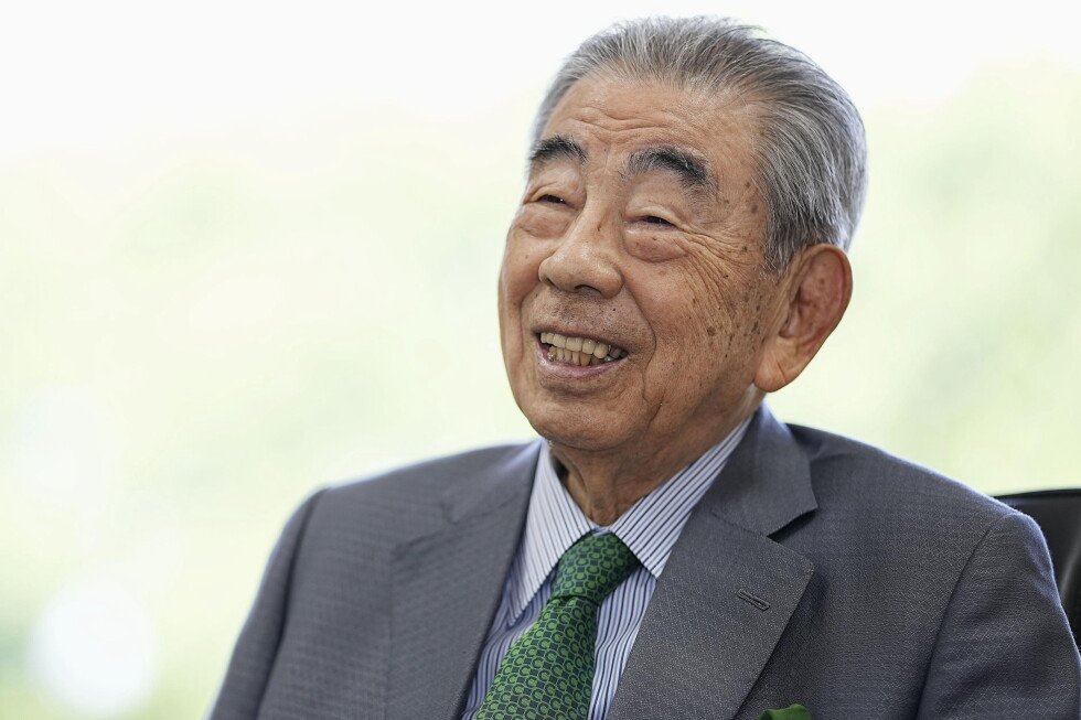 creator-of-7-eleven-japanese-convenience-store-empire-is-dead-at-93