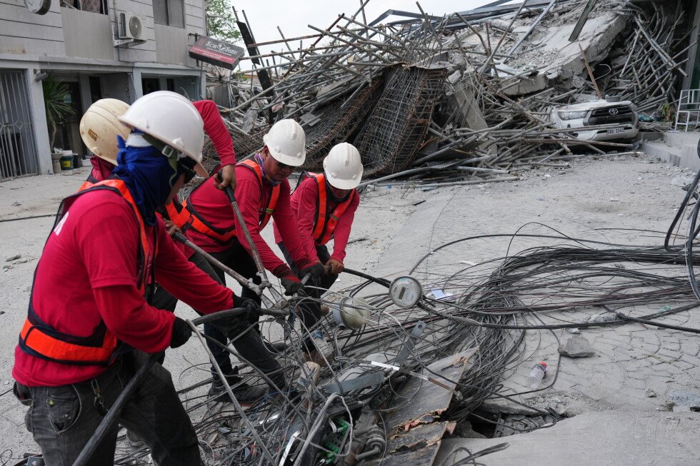 4-muertos-y-17-desaparecidos-tras-el-derrumbe-de-un-hotel-en-construccion-en-filipinas