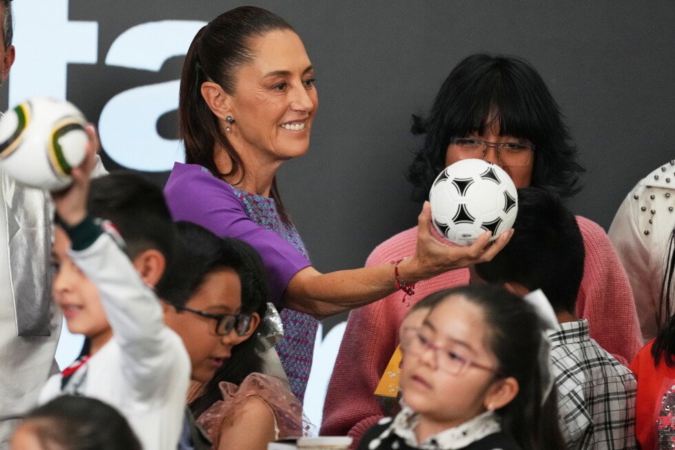 mexico’s-president-confirms-her-country-will-host-iran’s-world-cup-team