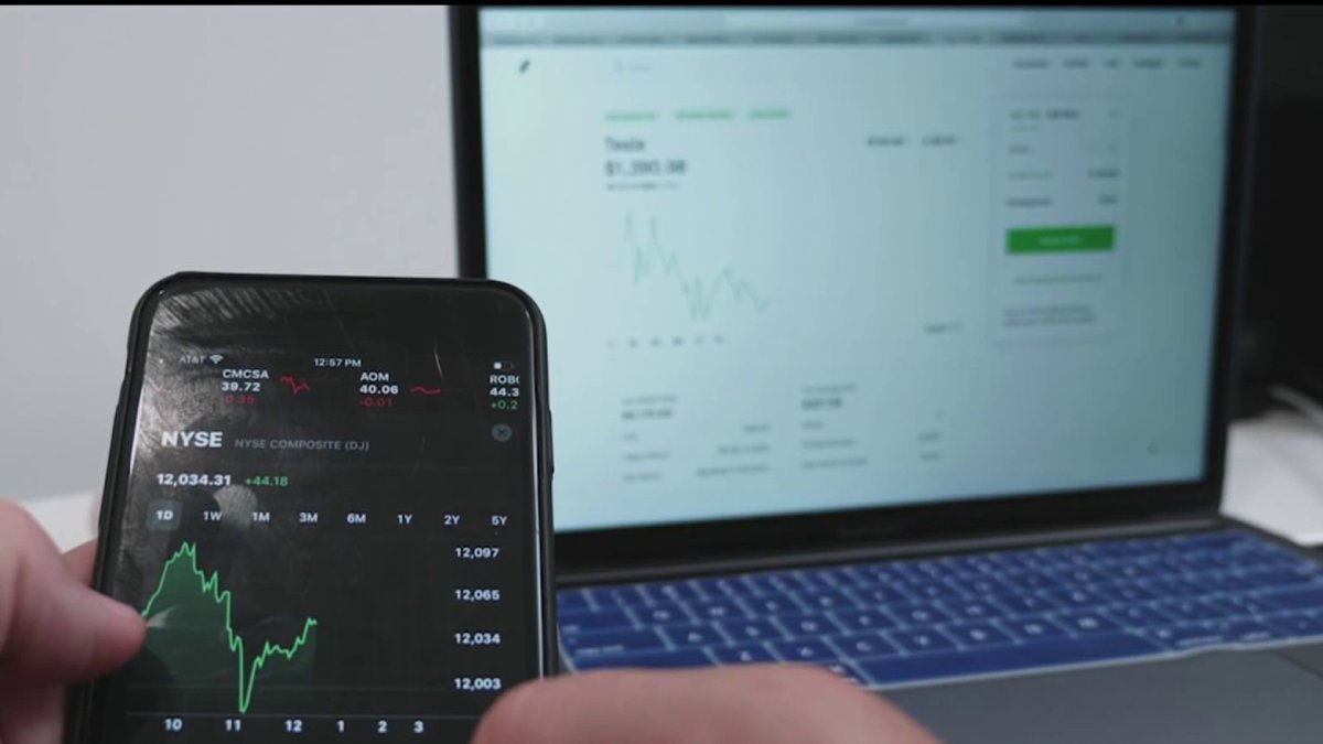 trend-shows-gen-z,-younger-millennials-investing-earlier-in-the-stock-market