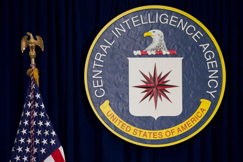 ex-cia-official-accused-of-stealing-$40m-in-gold-bars-from-government