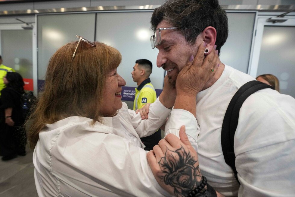 chilean-american-stolen-as-a-baby-is-among-hundreds-reuniting-with-birth-families