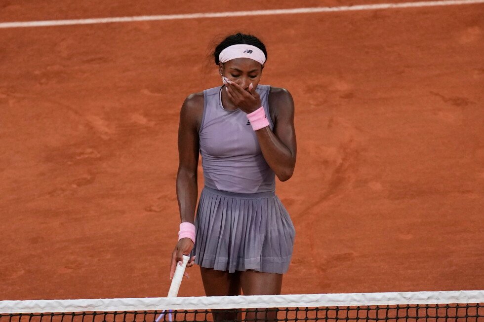 it’s-more-than-just-fashion-for-naomi-osaka-in-paris.-she’s-into-the-french-open-4th-round